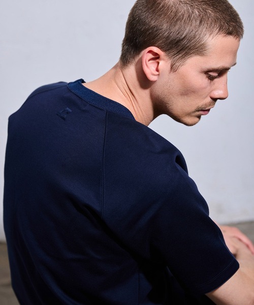 ARTA MECHANICS（エーアールティーエーメカニクス）の「ARTA CVSTOS TECH AIR KNIT TEE（エーアールティーエー クストス テック エア ニット Tシャツ）（ニット/セーター・メンズ・ネイビー/ブラック・LARGE/X-LARGE/MEDIUM）」の3枚目の写真