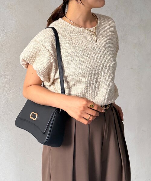 Thevon(ゼボン)の「袖バルーンカットツイードプルオーバー(Tシャツ/カットソー・レディース・ベージュ/グレー/ブラック・FREE)」の22枚目の写真