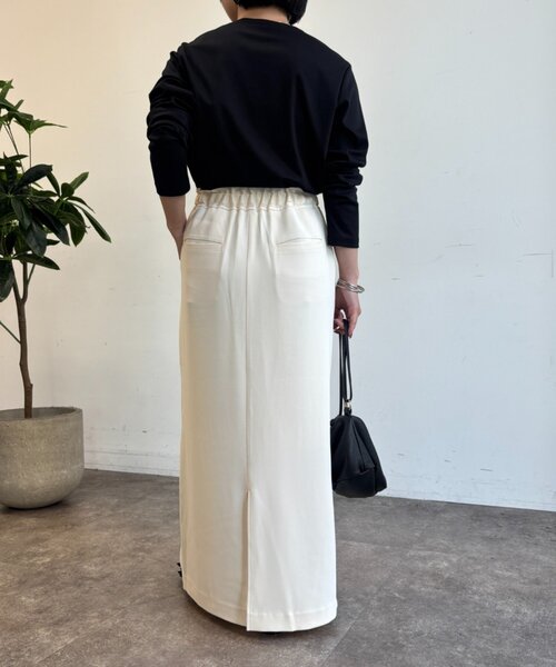 Jena espace merveilleux（ジェナ　エスパスメルヴェイユ）の「ビーズ刺繍ロンT（Tシャツ/カットソー・レディース・ブラック/オフホワイト/ライトグレー・FREE）」の16枚目の写真
