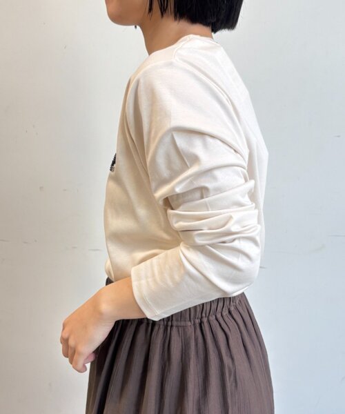 Jena espace merveilleux（ジェナ　エスパスメルヴェイユ）の「ビーズ刺繍ロンT（Tシャツ/カットソー・レディース・ブラック/オフホワイト/ライトグレー・FREE）」の4枚目の写真