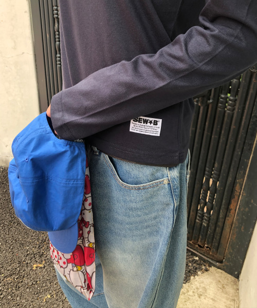 SEW-B（ソービー）の「セミクロップド bump post 長袖Tシャツ [ネイビー]（Tシャツ/カットソー・レディース・その他・FREE）」の11枚目の写真