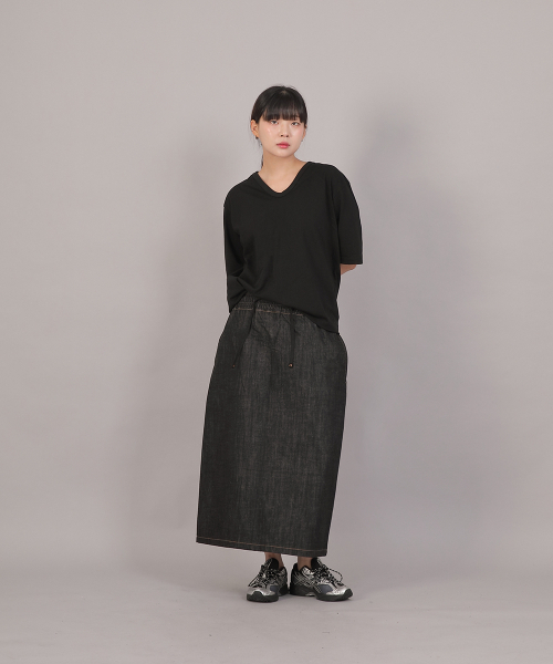 SAINTCREW(セントクルー)の「オーバーサイズソフトVネック半袖TシャツMVM-8A12ブラック(Tシャツ/カットソー・レディース・その他・FREE)」の4枚目の写真