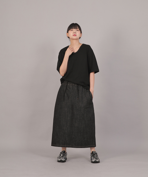 SAINTCREW(セントクルー)の「オーバーサイズソフトVネック半袖TシャツMVM-8A12ブラック(Tシャツ/カットソー・レディース・その他・FREE)」の7枚目の写真