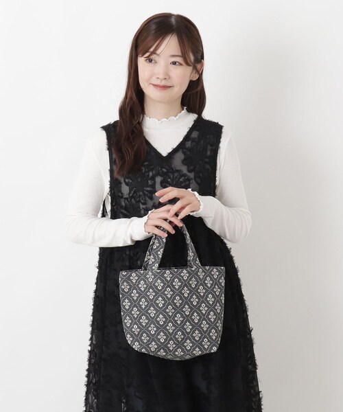 one'sterrace(ワンズテラス)の「FH キャンバスミニトート マヨリカ(トートバッグ・レディース・ブラック系8・99)」の10枚目の写真