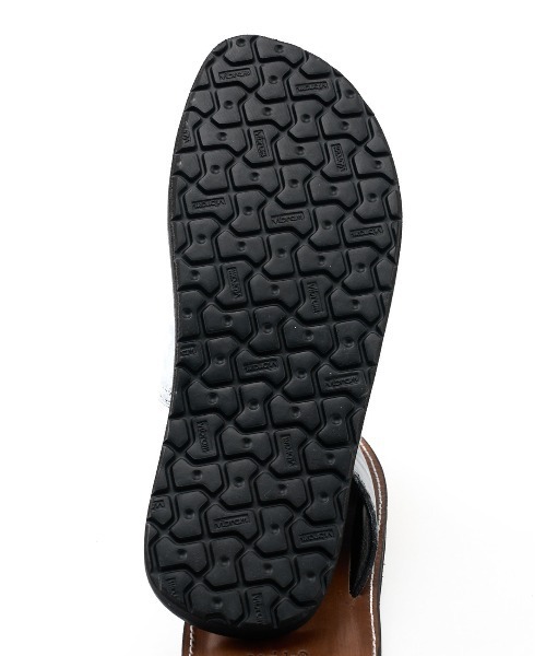 wjk(ダヴルジェイケイ)の「artisan leather sandal(サンダル・メンズ・ホワイト/ブラック・42/43/41)」の8枚目の写真