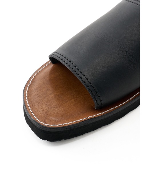 wjk(ダヴルジェイケイ)の「artisan leather sandal(サンダル・メンズ・ホワイト/ブラック・42/43/41)」の6枚目の写真