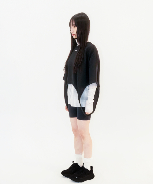 FANYOUNG（ファンヤング）の「デュアルカーブオーバーレイトップ ブラック（Tシャツ/カットソー・レディース・その他・FREE）」の2枚目の写真