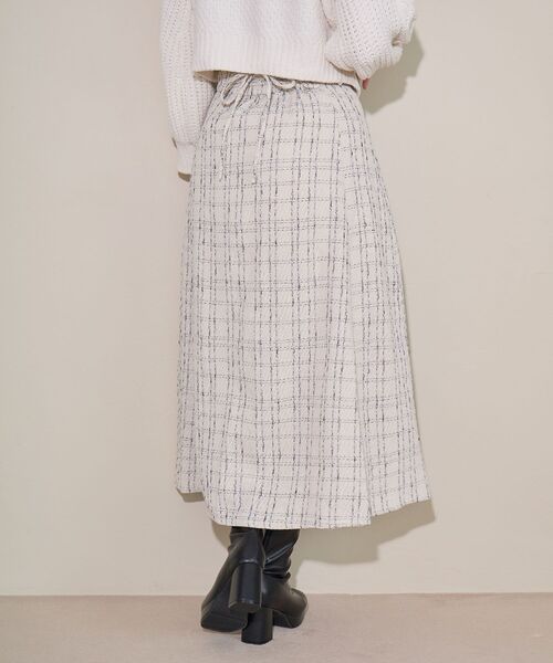 MAJESTIC LEGON(マジェスティックレゴン)の「バックレースアップフレアスカート(スカート・レディース・ブラック系その他/ホワイト系その他2/アイボリー/ブラック/モカ/ブラウン/ブラウン系その他2/ブラウン系その他4・SMALL/MEDIUM)」の14枚目の写真