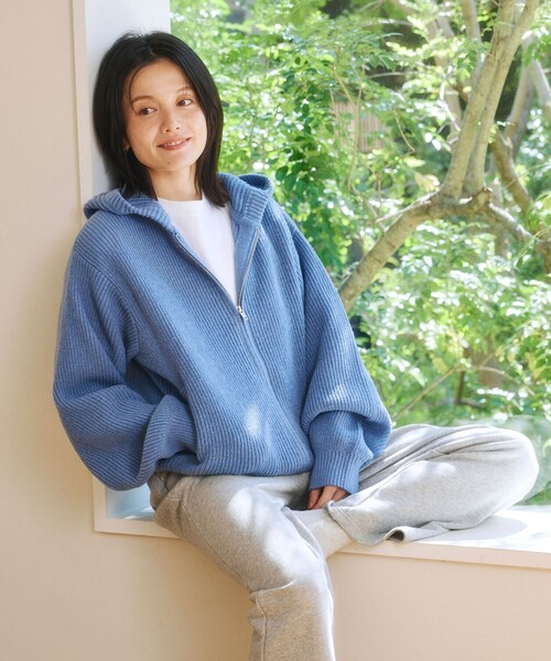 FREAK'S STORE(フリークスストア)の「限定展開 あぜ編み ジップ ニット パーカー / フーディー(パーカー・メンズ・チャコールグレー/サックスブルー/杢グレー/ブラウン/ブラック・LARGE/MEDIUM/SMALL)」の20枚目の写真