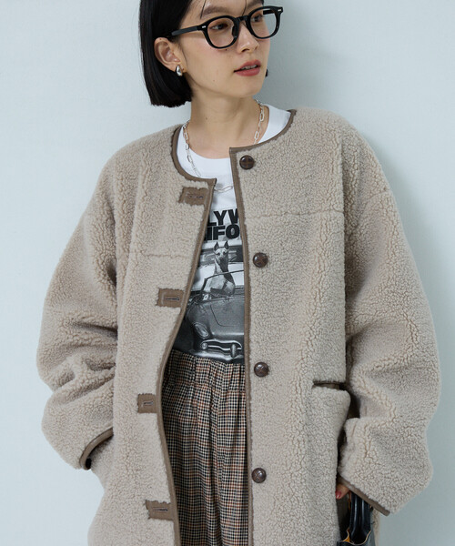 FREAK'S STORE(フリークスストア)の「ノーカラーボアジャケット/ボアコート(その他アウター・レディース・モカ/ブラック/オフホワイト・フリ-)」の11枚目の写真