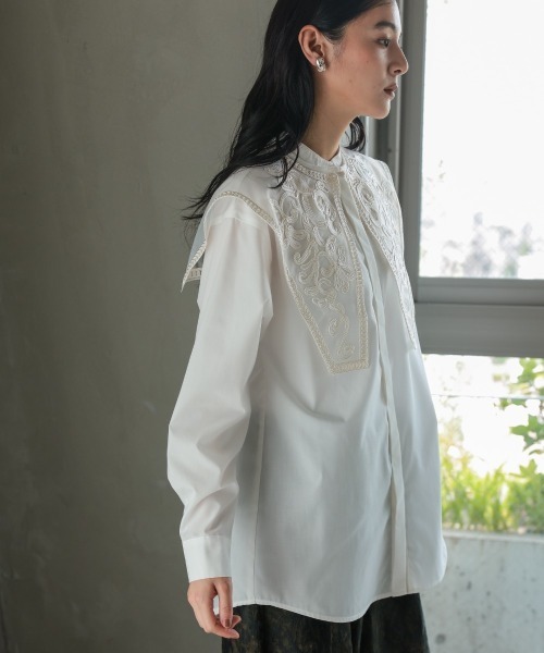Callarus（カラルス）の「刺繍モチーフ襟付バンドカラーオーバーシャツ［Callarus］（シャツ/ブラウス・レディース・ブラック/ホワイト・LL/L/M/S）」の15枚目の写真