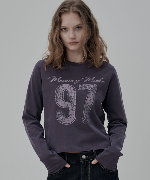 DEARMYDEER(ディアマイディア)の「ナンバー97 ロングスリーブTシャツ (パープル)(Tシャツ/カットソー・レディース・パープル・FREE)」の1枚目の写真