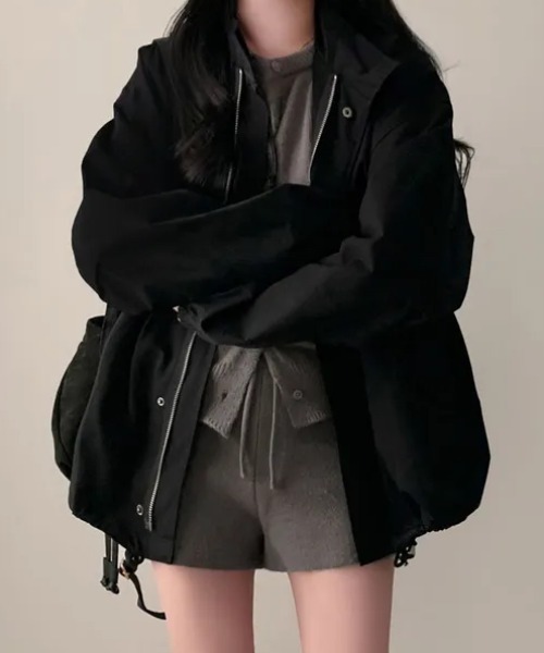 FAVORITO(ファヴォリート)の「ドローストリングジップ付きリラックスジャケット(その他アウター・レディース・ブラック/モカ・F)」の4枚目の写真