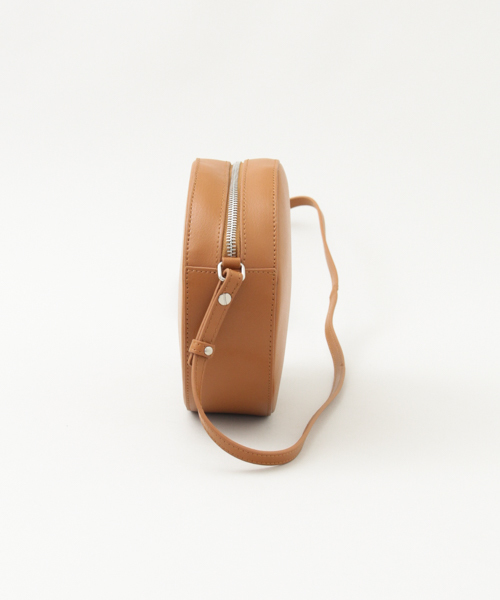 YAHKI（ヤーキ）の「UR YAHKI YH-68（ショルダーバッグ・レディース・ブラック/キャメル/グリーン・FREE）」の4枚目の写真