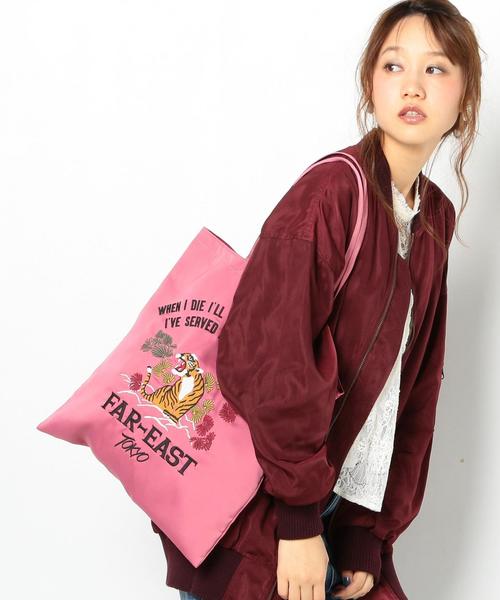 Another Edition(アナザーエディション)の「スーベニアトートバッグ/AEMFC スーベニア TOTE(トートバッグ・レディース・ブラック/ピンク/オリーブ・FREE)」の9枚目の写真