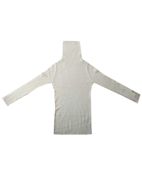antiqua（アンティカ）の「手元ボタンリブタートルネック（ニット/セーター・レディース・オフホワイト/杢グレー/ブルー/ブラック・M）」の8枚目の写真