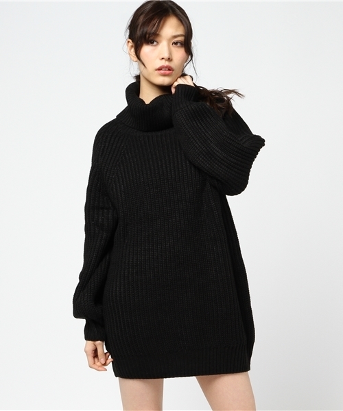 MURUA（ムルーア）の「ボリュームスリーブニットミニワンピース（ワンピース・レディース・ブラウン/ダークグリーン/アイボリー/ブラック・FREE）」の2枚目の写真