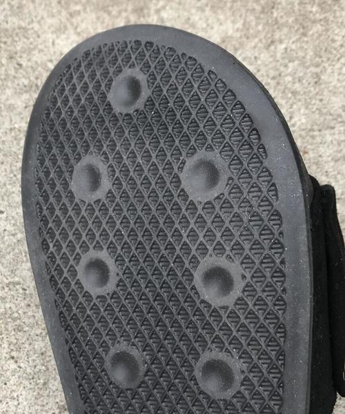 coen（コーエン）の「リボンフラットサンダル（サンダル・レディース・ブラック/シルバーグレー・LARGE/MEDIUM/SMALL）」の5枚目の写真