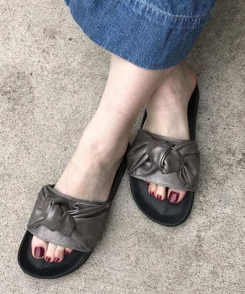 coen（コーエン）の「リボンフラットサンダル（サンダル・レディース・ブラック/シルバーグレー・LARGE/MEDIUM/SMALL）」の8枚目の写真