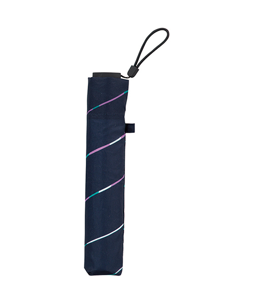 KiU(キウ)の「エアライトアンブレラ【1】(折りたたみ傘・レディース・ブルー系その他5/ブルー系その他4/ブラック/ドット/グリーン/ブラック系その他/ネイビー/グレー/ブルー系その他2/ブルー系その他・FREE)」の8枚目の写真