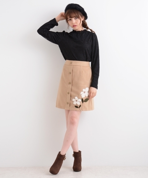 MAJESTIC LEGON（マジェスティックレゴン）の「【WEB限定価格】ドット×レースコンビプルオーバー（Tシャツ/カットソー・レディース・オフホワイト/アイボリー/ブラック・MEDIUM）」の16枚目の写真