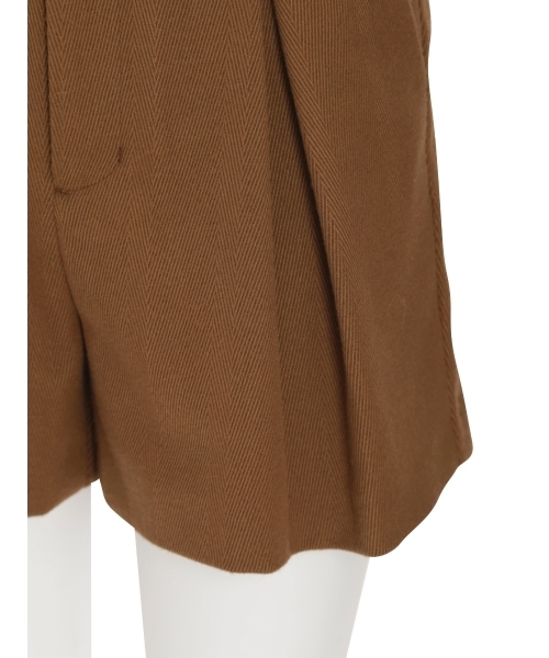 MURUA（ムルーア）の「ワイドベルトショートパンツ（その他パンツ・レディース・ブラック/ボルドー/キャメル・1/2）」の8枚目の写真