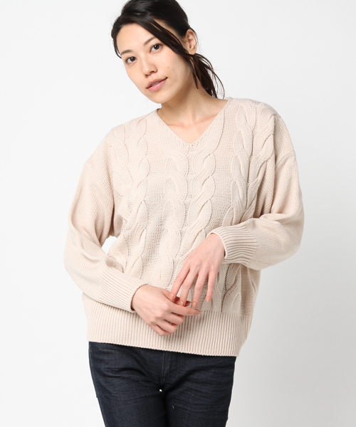 earth music&ecology（アースミュージックアンドエコロジー）の「・ケーブルニットプルオーバー（ニット/セーター・レディース・ライトグレー/アイボリー/ボルドー/マスタード/ライトベージュ/ネイビー・FREE）」の3枚目の写真