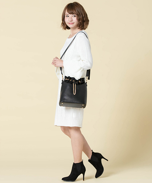 Edit Sheen（エディットシーン）の「チェーン×きんちゃくバッグ（ショルダーバッグ・レディース・グレー/カーキ/ブラック/ブラウン・FREE）」の12枚目の写真