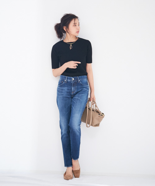 qualite(カリテ)の「e×qualite スリムテーパードデニム(デニムパンツ・レディース・ブルー/ネイビー/ブラック/ブラック系その他・32/34/36/38/40)」の21枚目の写真