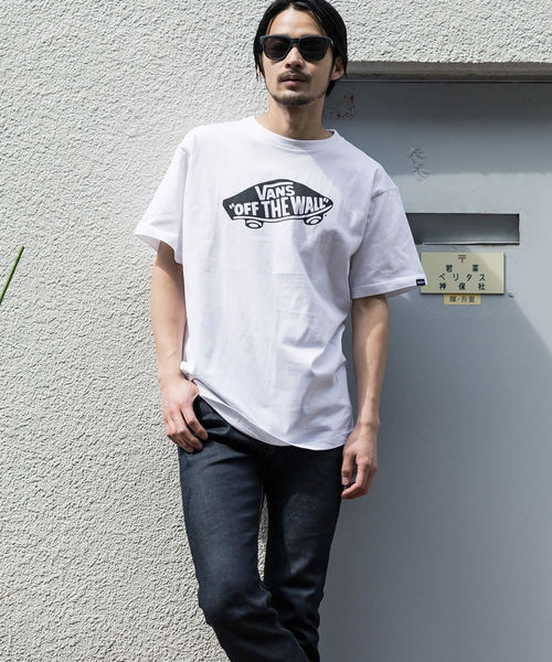 VANS（バンズ）の「VANS/ヴァンズ OTW Logo S/S T-shirts（Tシャツ/カットソー・メンズ・ホワイト系その他2/ピンク系その他/ブラック系その他/ホワイト系その他/ライトブルー・S/M/L）」の2枚目の写真