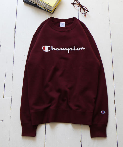 Champion(チャンピオン)の「Champion ( チャンピオン ) クルーネックロゴスウェット(スウェット・レディース・ナチュラル/ネイビー/ワインレッド・MEDIUM/SMALL)」の3枚目の写真