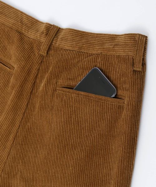 MONO-MART（モノマート）の「タックコーデュロイワイドパンツ 太畝コーデュロイパンツ（その他パンツ・メンズ・ブラック/ネイビー/ブラウン・M/L）」の6枚目の写真