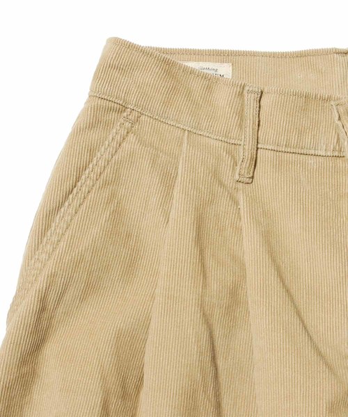 Levi's(リーバイス)の「ワイドレッグプリーツクロップ コーデュロイ TRAVERTI(その他パンツ・レディース・その他・28inch/24inch/25inch/26inch/27inch)」の15枚目の写真