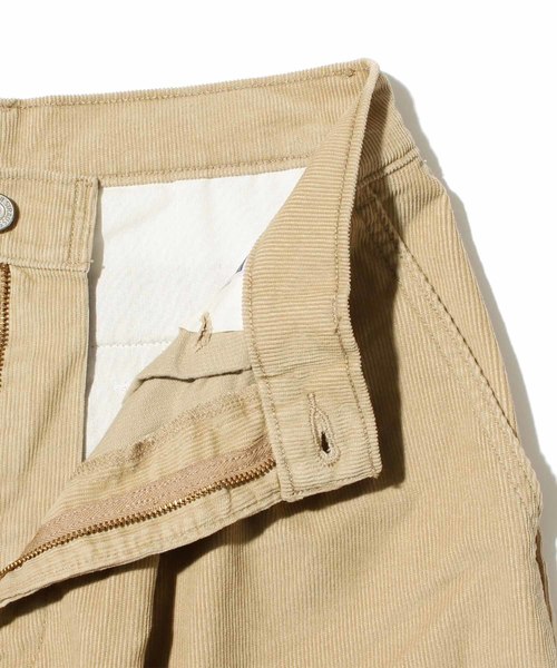 Levi's(リーバイス)の「ワイドレッグプリーツクロップ コーデュロイ TRAVERTI(その他パンツ・レディース・その他・28inch/24inch/25inch/26inch/27inch)」の14枚目の写真