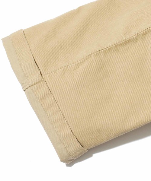 Levi's(リーバイス)の「ワイドレッグプリーツクロップ コーデュロイ TRAVERTI(その他パンツ・レディース・その他・28inch/24inch/25inch/26inch/27inch)」の11枚目の写真