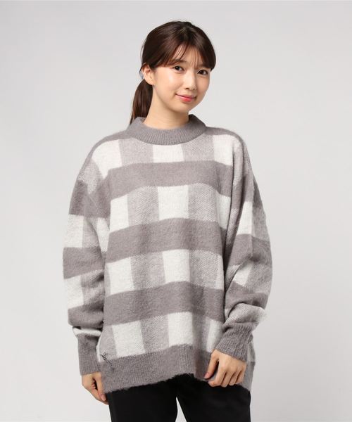 LOWRYS FARM（ローリーズファーム）の「７Ｇチェックチュニックプルオーバー　809295（ニット/セーター・レディース・ブラウン/グレー/イエロー/パープル・FREE）」の15枚目の写真