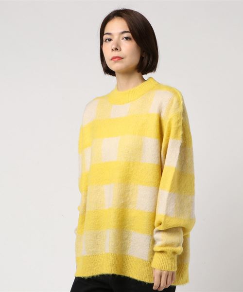 LOWRYS FARM（ローリーズファーム）の「７Ｇチェックチュニックプルオーバー　809295（ニット/セーター・レディース・ブラウン/グレー/イエロー/パープル・FREE）」の13枚目の写真