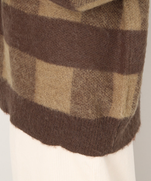LOWRYS FARM（ローリーズファーム）の「７Ｇチェックチュニックプルオーバー　809295（ニット/セーター・レディース・ブラウン/グレー/イエロー/パープル・FREE）」の20枚目の写真