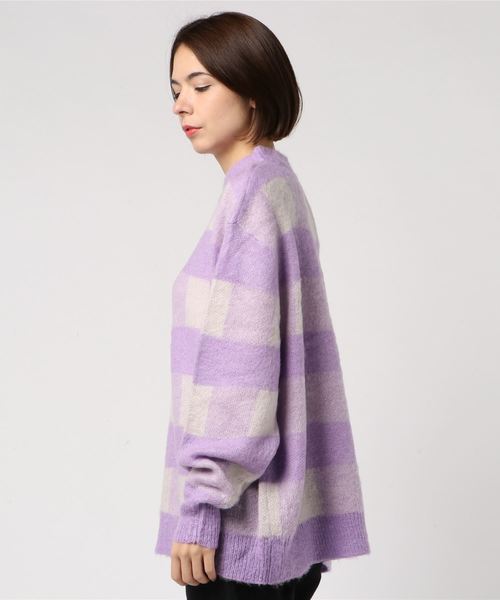 LOWRYS FARM（ローリーズファーム）の「７Ｇチェックチュニックプルオーバー　809295（ニット/セーター・レディース・ブラウン/グレー/イエロー/パープル・FREE）」の5枚目の写真
