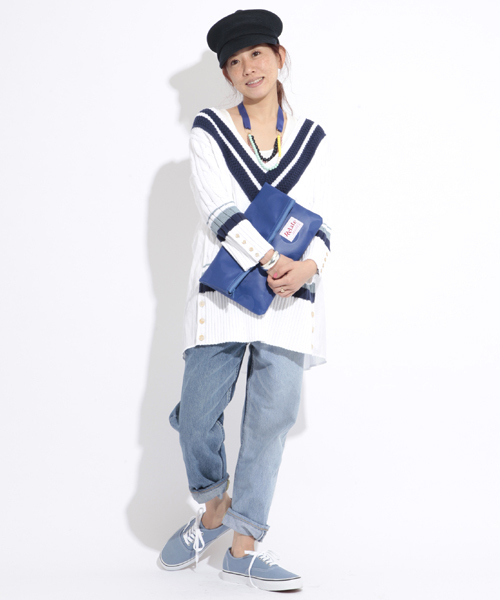 BEAMS BOY（ビームスボーイ）の「Relate / DOT クラッチバッグ（クラッチバッグ・レディース・ブラック/ブルー・ONE SIZE）」の7枚目の写真