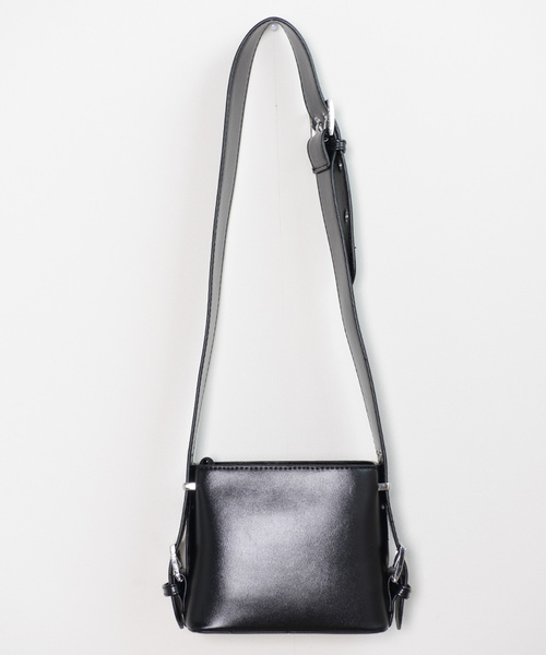 shopnikoniko（ショップニコニコ）の「太ベルトスクエアショルダーバッグ（ショルダーバッグ・レディース・ホワイト/ブラック/ブラウン/イエロー/グリーン・フリー）」の12枚目の写真