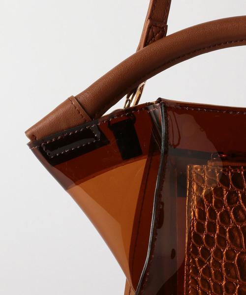 BEAUTY&YOUTH UNITED ARROWS（ビューティーアンドユースユナイテッドアローズ）の「BY PVC カーブハンドルショルダーバッグ -2WAY- о（ショルダーバッグ・レディース・ベージュ/ブラウン・FREE）」の17枚目の写真