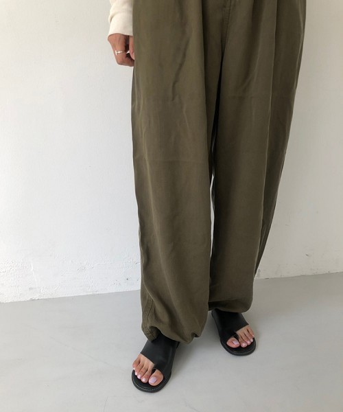 TODAYFUL(トゥデイフル)の「Vintageサロペットパンツ(その他パンツ・レディース・キナリ/カーキ・36inch/38inch)」の8枚目の写真