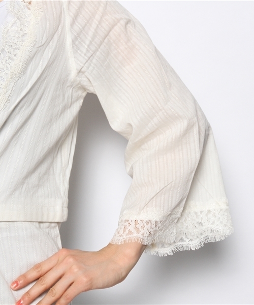 Kastane（カスタネ）の「【Kastane】2WAYレースガウン（シャツ/ブラウス・レディース・ネイビー/ラベンダー/アイボリー・FREE）」の12枚目の写真