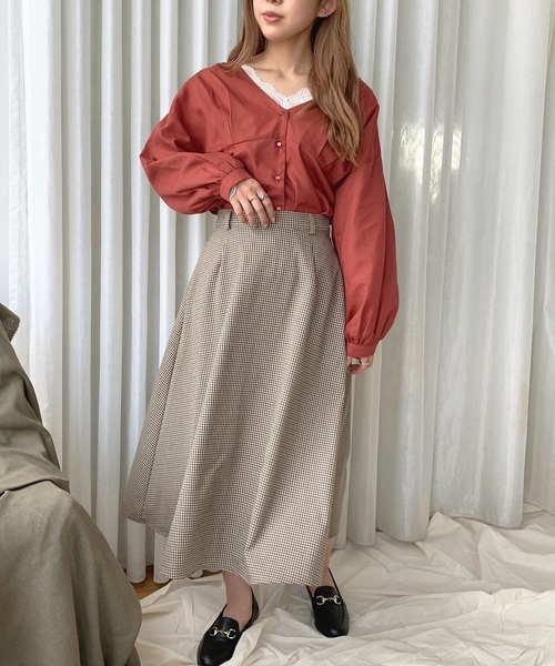 apres jour mignon(アプレジュールミニョン)の「バックデザインVブラウス【ZOZOTOWN限定アイテム】(シャツ/ブラウス・レディース・カーキ/オレンジ系その他/ライトベージュ・フリー)」の19枚目の写真