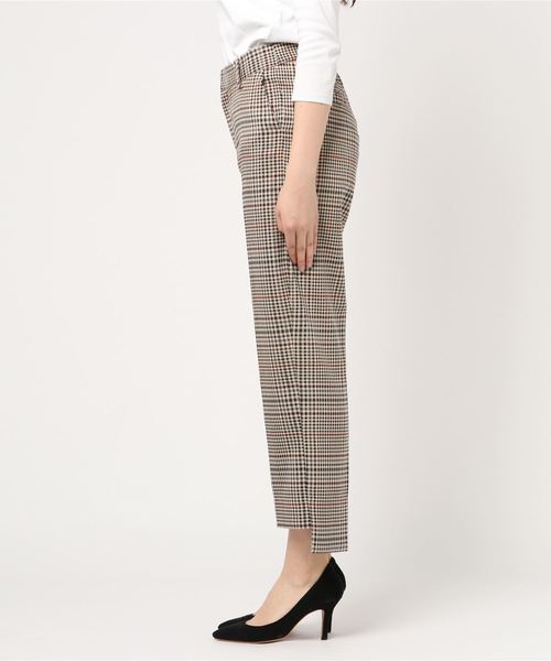 STYLEBLOCK（スタイルブロック）の「センタープレスパンツ（その他パンツ・レディース・ブラック/ベージュ/グレイッシュベージュ・M）」の4枚目の写真