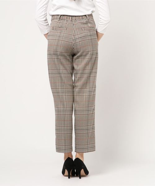 STYLEBLOCK（スタイルブロック）の「センタープレスパンツ（その他パンツ・レディース・ブラック/ベージュ/グレイッシュベージュ・M）」の5枚目の写真