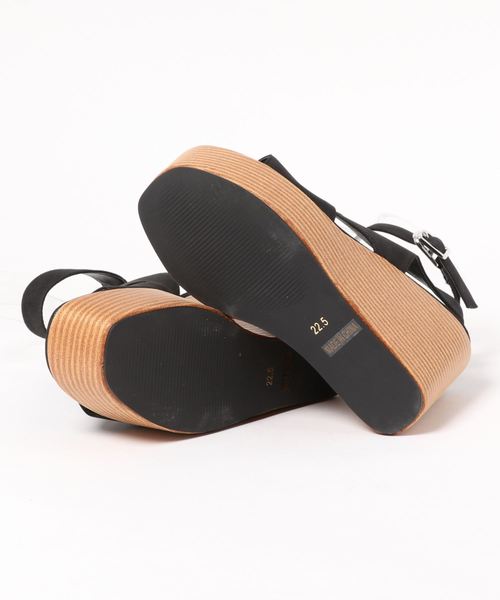 ENVYM（アンビー）の「ウッドライクＢＯＯＴＩＥ（ブーツ・レディース・ブラック/ベージュ・22.5㎝/24.5㎝/23.5cm/23.5㎝）」の3枚目の写真