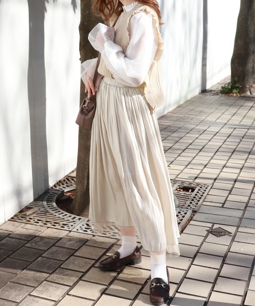 PairPair（ペアペア）の「フリルニットベスト×シアーブラウスセット（ベスト・レディース・アイボリー/モカ/ラベンダー・FREE）」の7枚目の写真