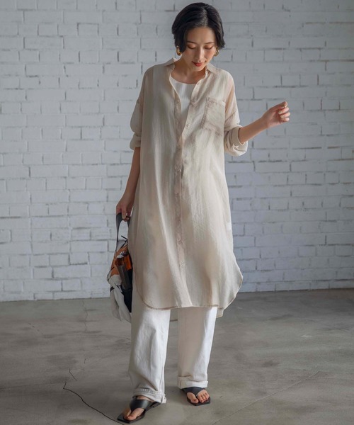 GeeRA（ジーラ）の「シアーロングシャツワンピース（シャツワンピース・レディース・ベージュ/ブラック・MEDIUM/LARGE）」の2枚目の写真